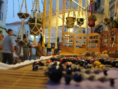 Imagen 2 de Agosto - Mercado Artesanal